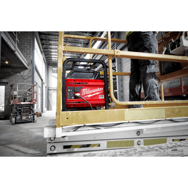 MXF เครื่องสำรองไฟ ชาร์จไฟในตัว